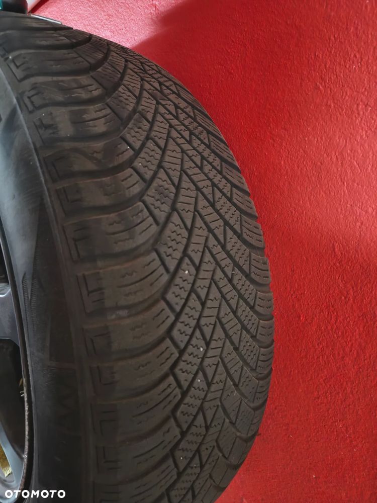 Ford S-Max 2.0 TDCi DPF Titanium - 8