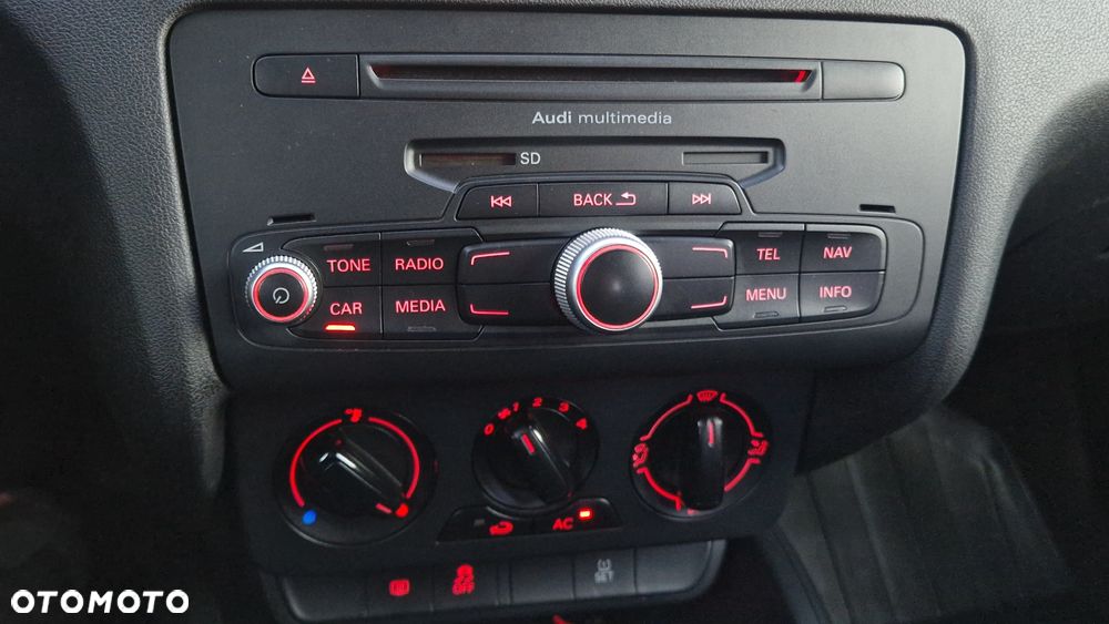 Audi A1 Sportback 1.6 TDI Attraction - 27