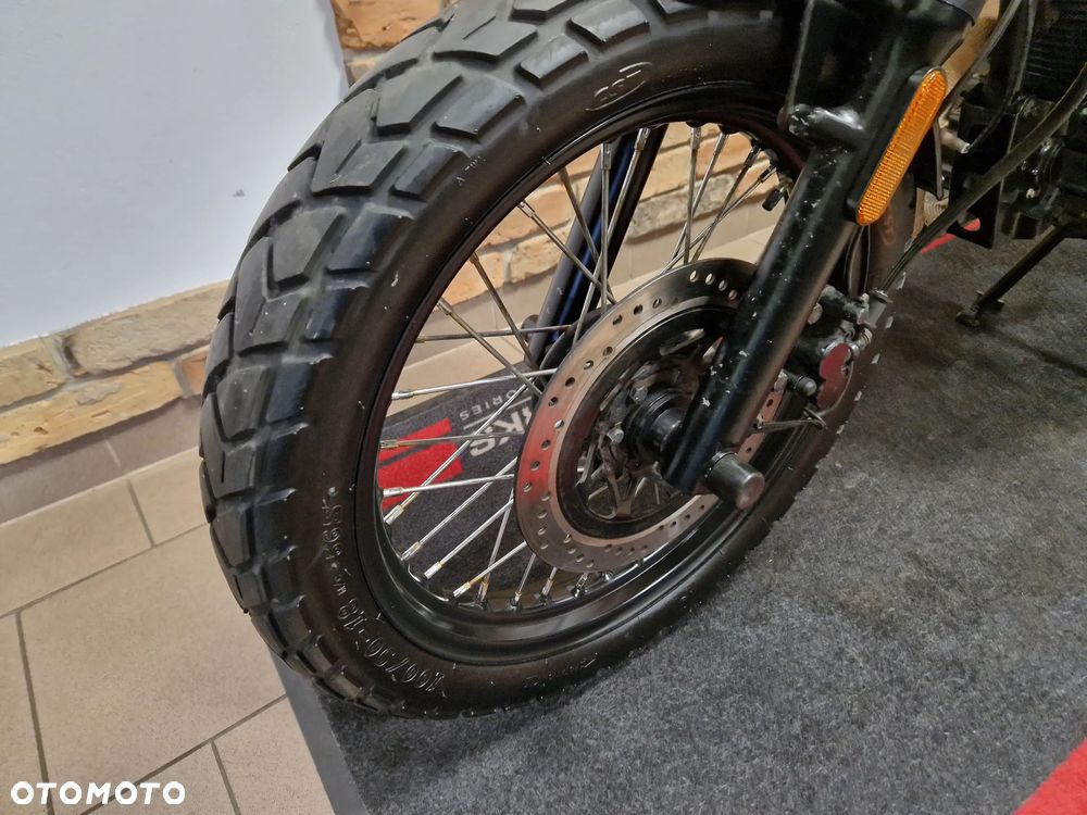 Brixton Cromwell - 34