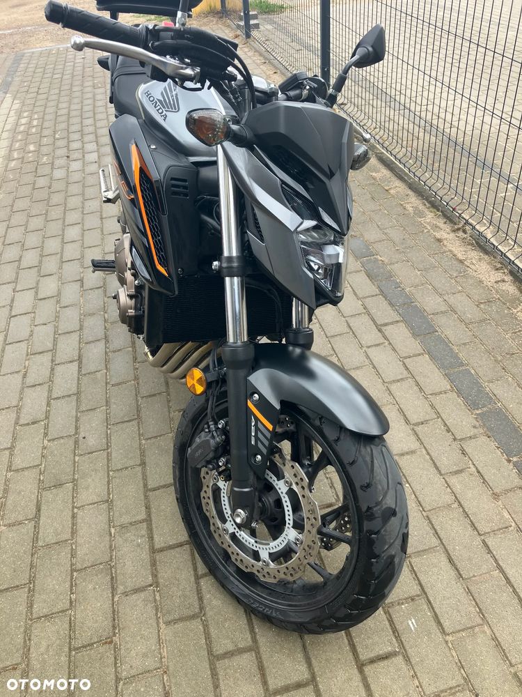 Honda CB - 9