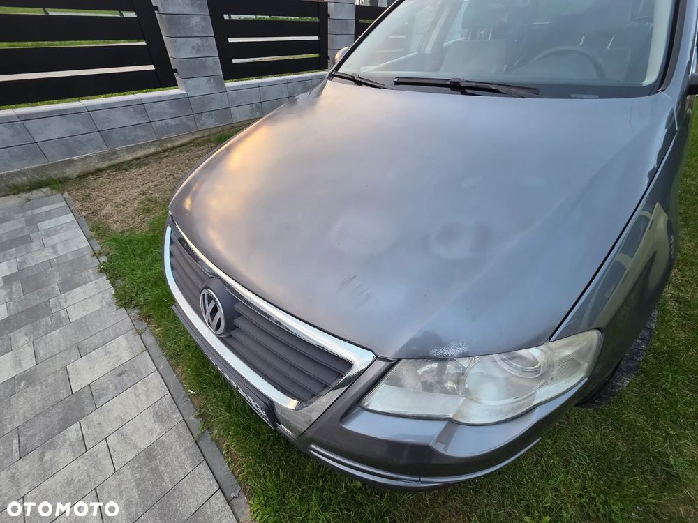 Volkswagen Passat 1.9 TDI Comfortline - 8