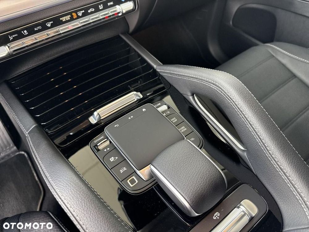 Mercedes-Benz GLE 300 d mHEV 4-Matic AMG Line - 17