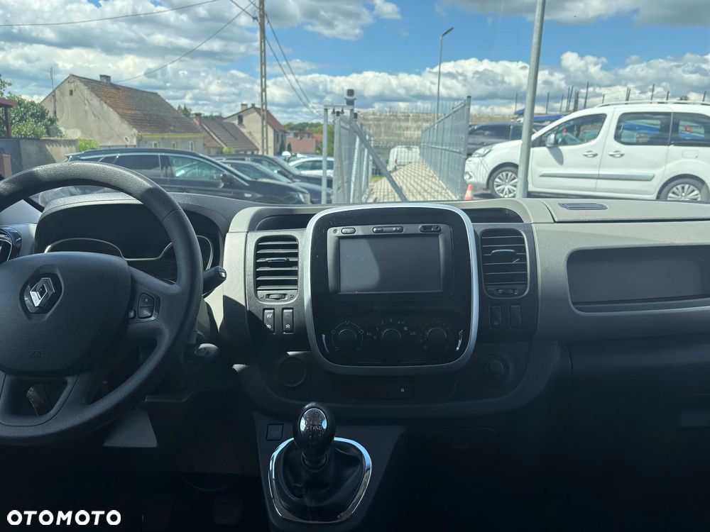 Renault Trafic - 8