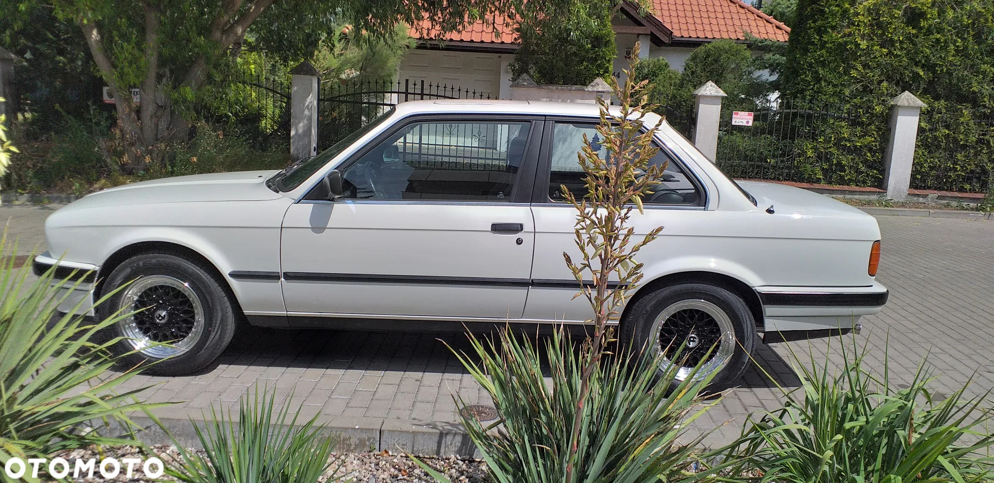 BMW Seria 3 318i - 5