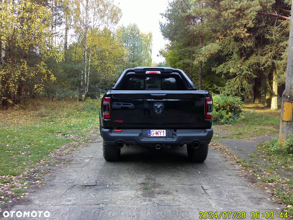 Dodge RAM 5.7 4x4 - 6