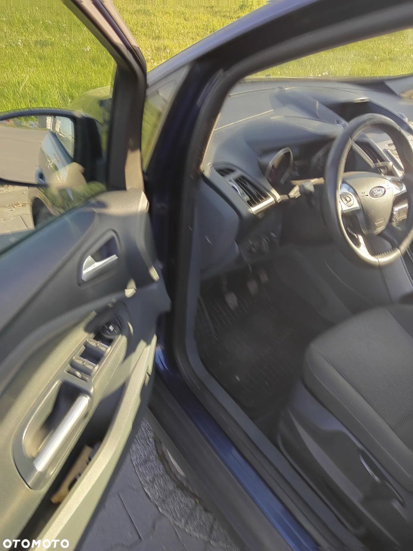 Ford Grand C-MAX - 13
