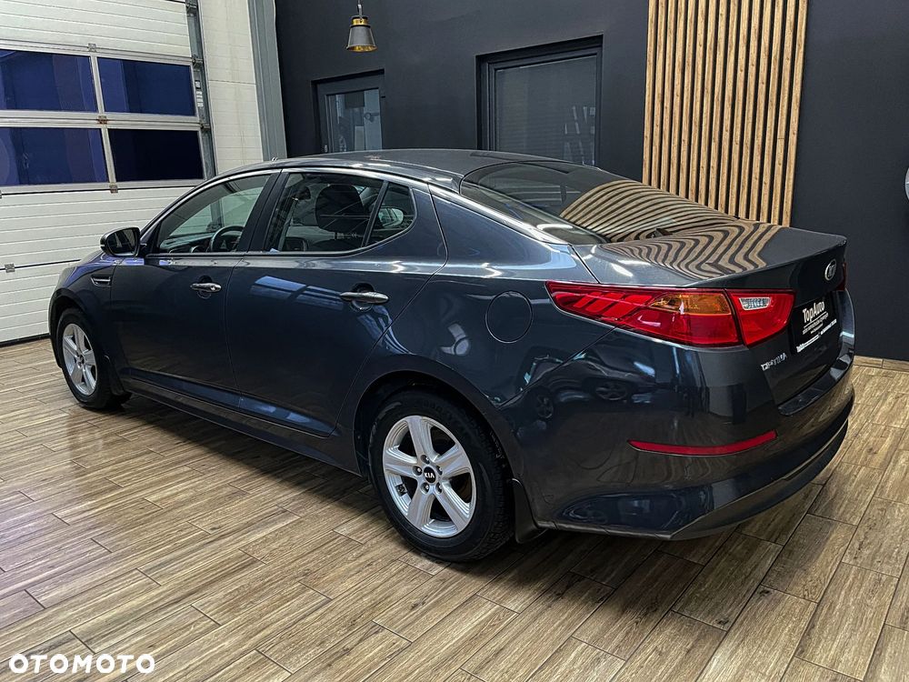 Kia Optima 2.0 CVVL Edition 7 - 8