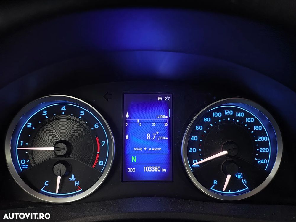 Toyota Corolla 1.6 Valvematic CVT Luna - 9