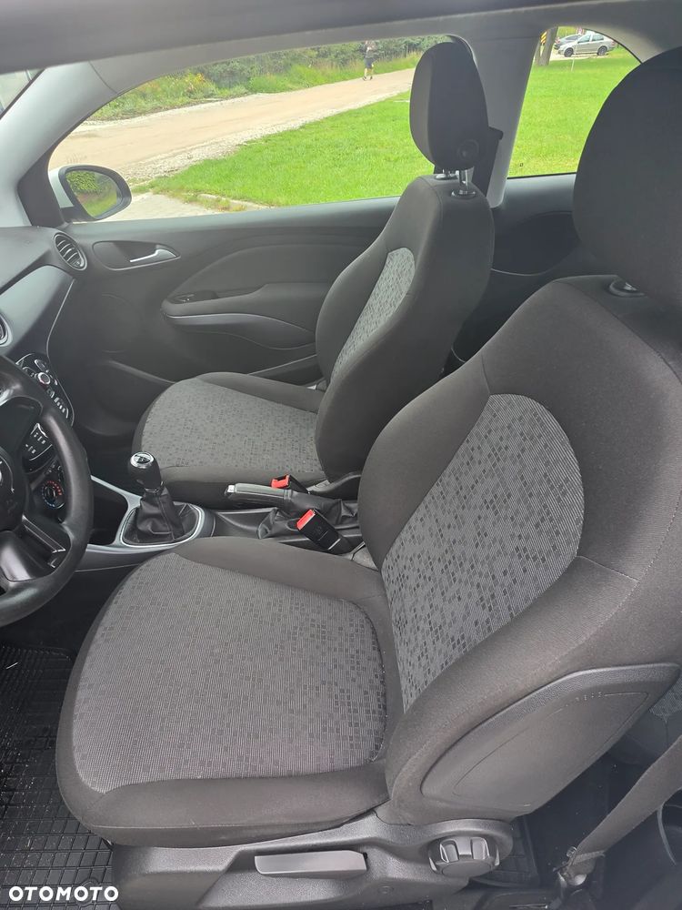Opel Adam 1.2 Black Jack S&S - 18