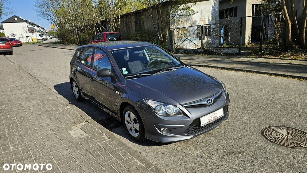 Hyundai i30 1.6 CRDi FIFA WM Edition - 5