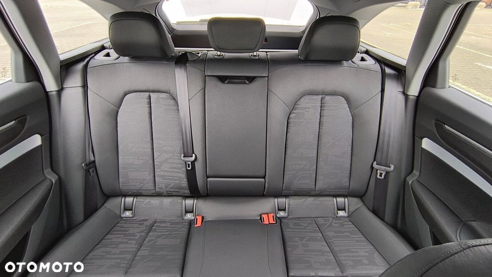 Audi A6 Avant - 27