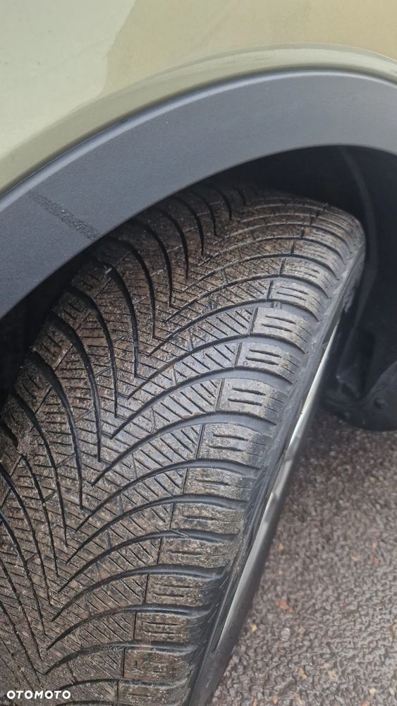 Ford Kuga 2.0 TDCi 4x4 Individual - 28