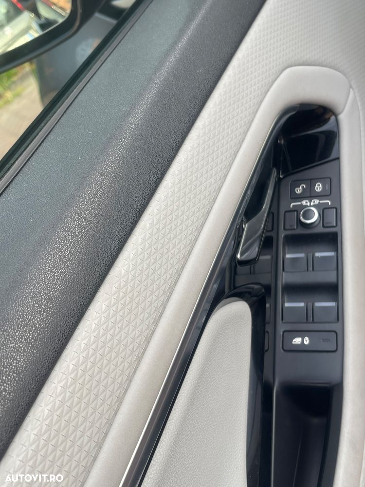 Land Rover Range Rover Evoque 2.0 D150 R-Dynamic - 12