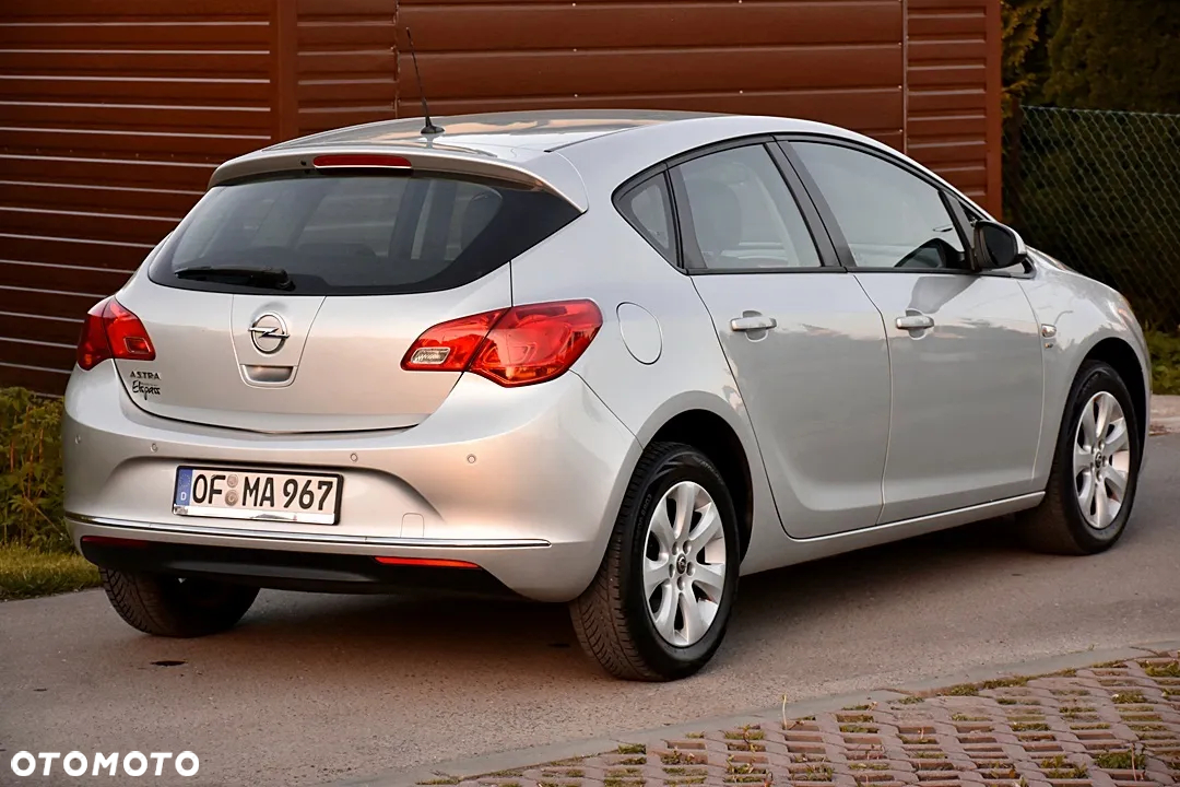 Opel Astra 1.6 Active - 3