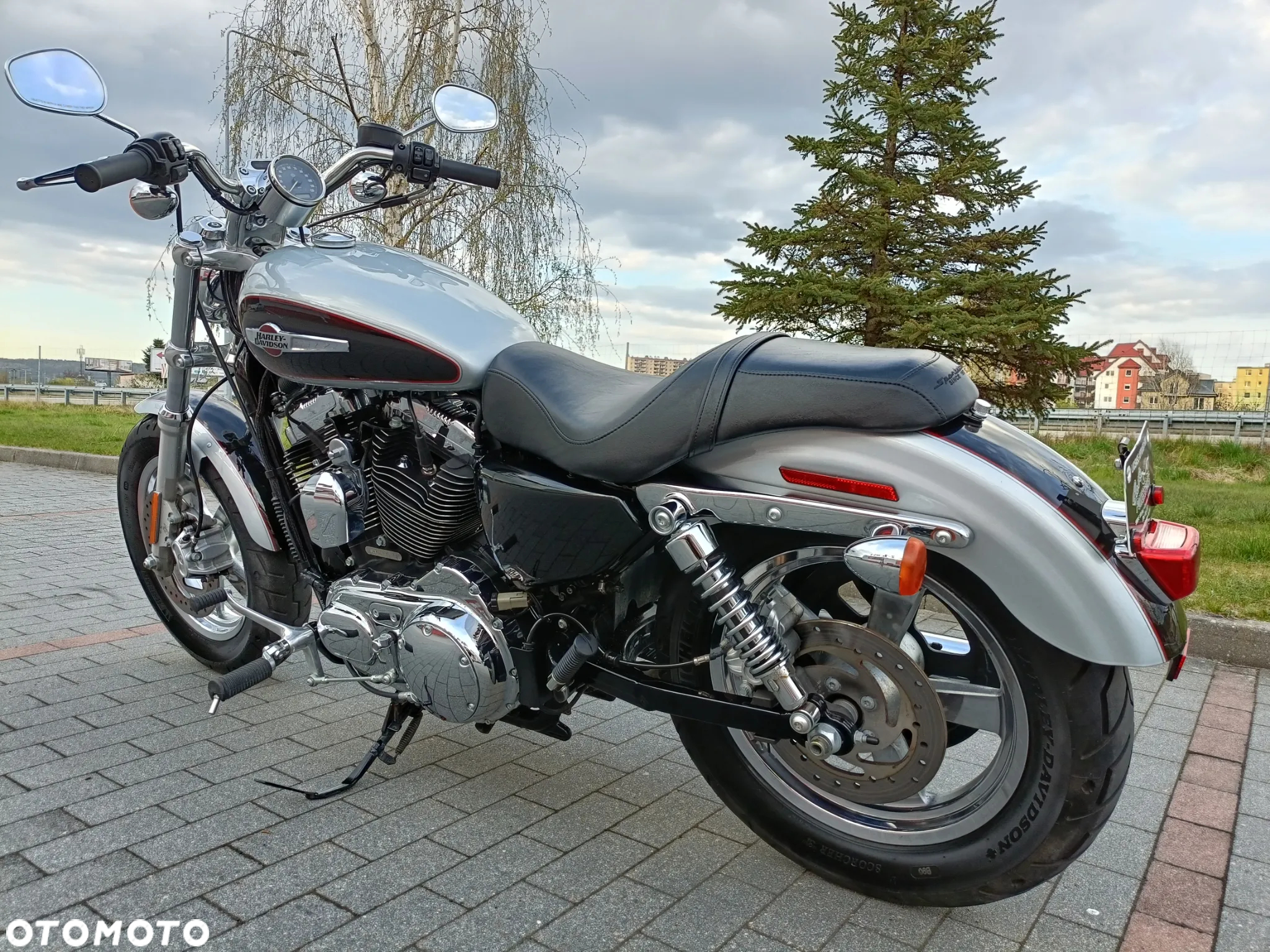 Harley-Davidson Sportster Custom 1200C - 24