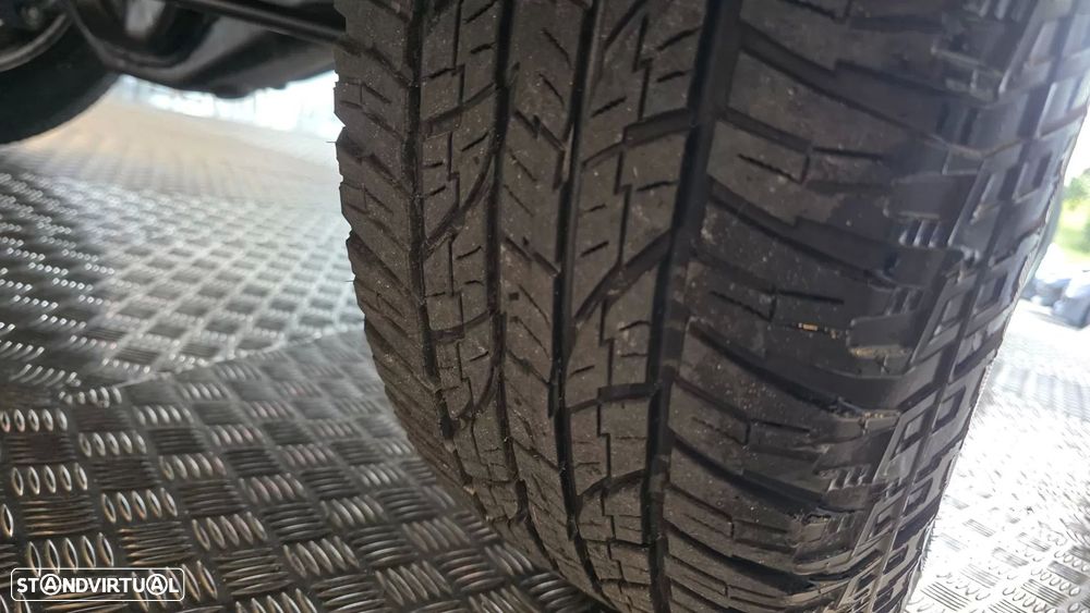 Nissan Navara 2.3 dCi CD 4WD Visia B.Dif. - 31