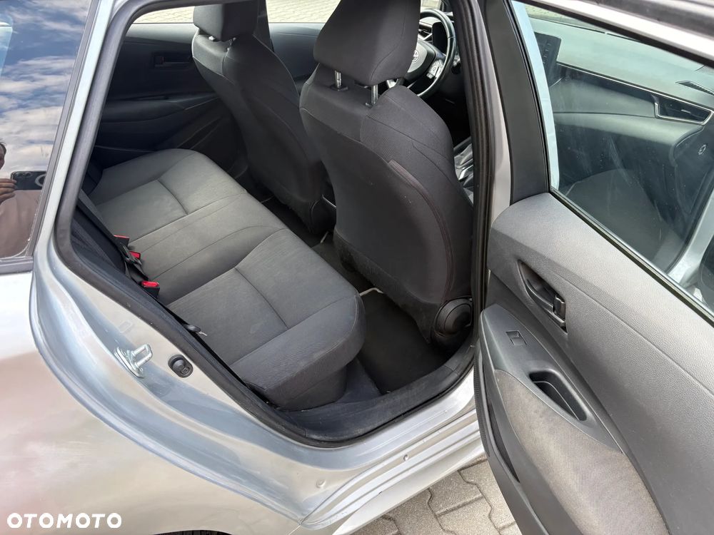Toyota Corolla 1.8 Hybrid Active - 6