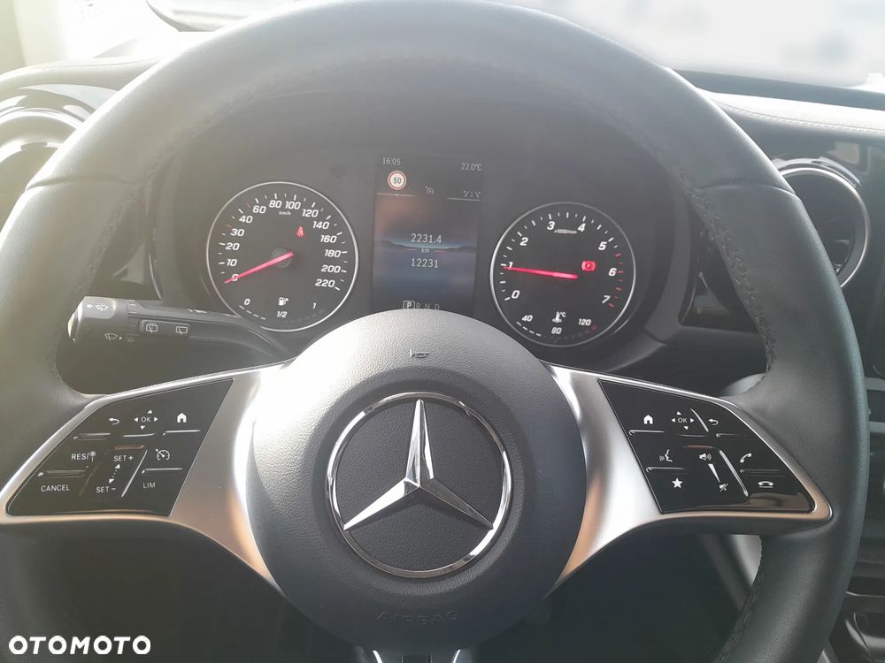 Mercedes-Benz Klasa T 2025