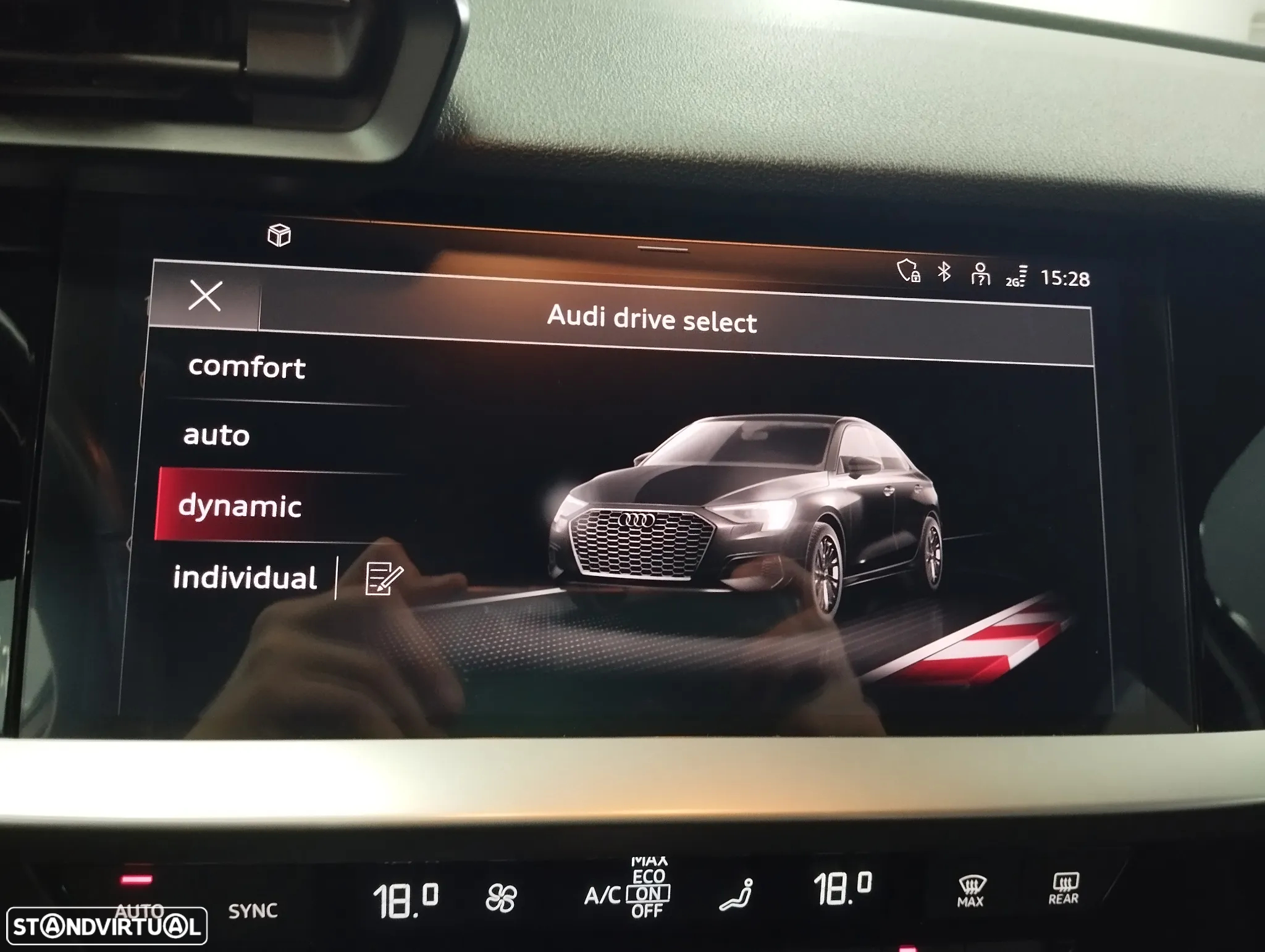 Audi A3 Limousine 30 TDI S tronic - 36