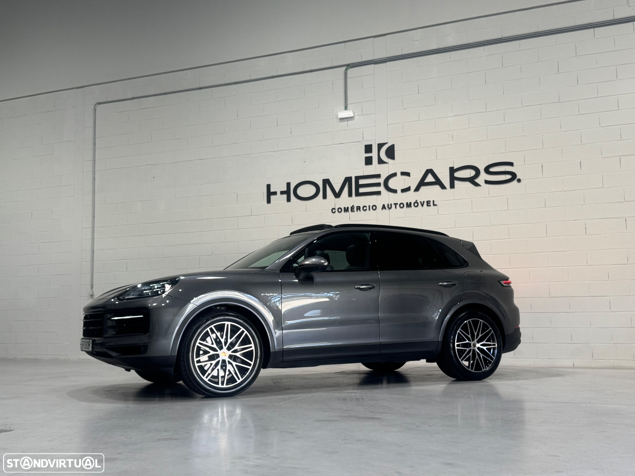 Porsche Cayenne - 4