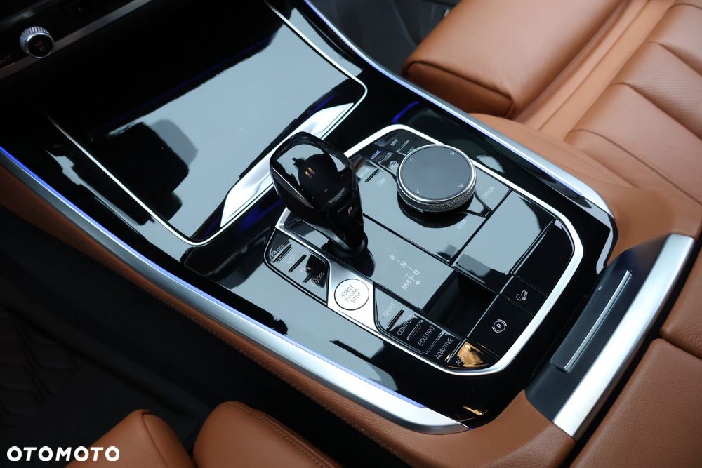 BMW X5 xDrive40i sport - 8