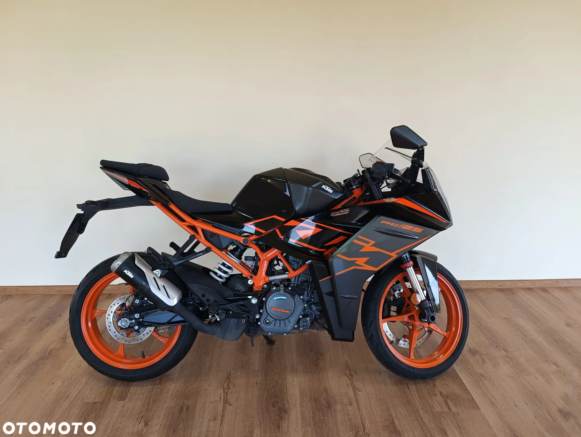 KTM RC 125 - 5