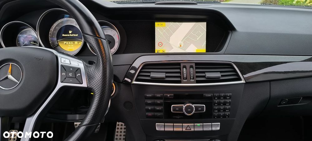 Mercedes-Benz Klasa C 220 CDI DPF Automatik Avantgarde - 9