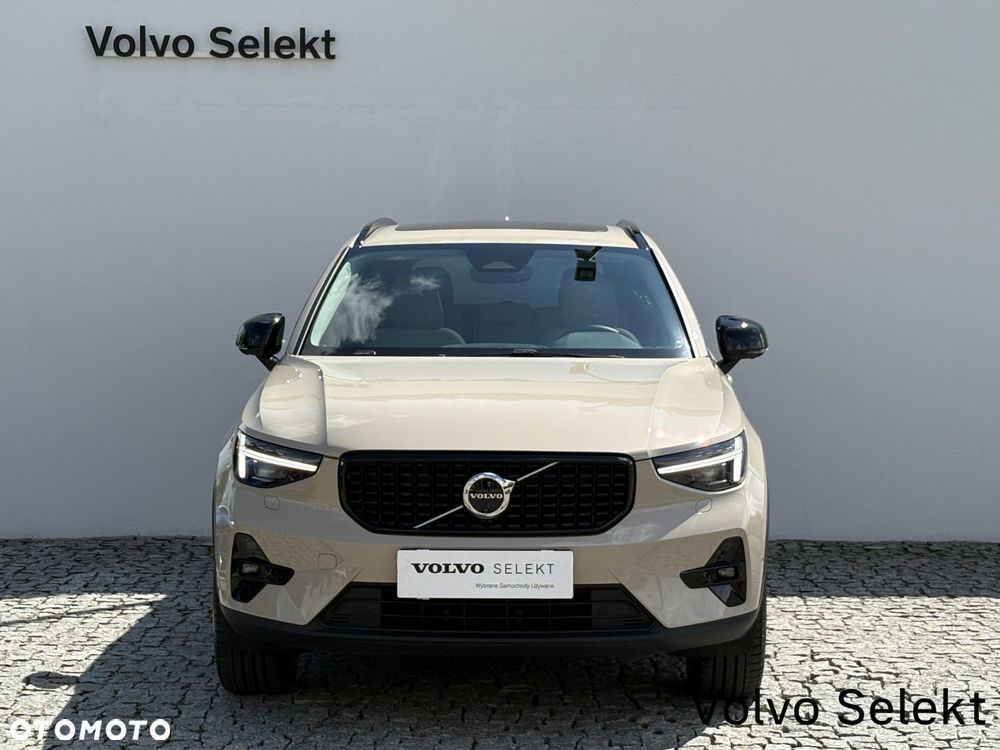 Volvo XC 40 - 4