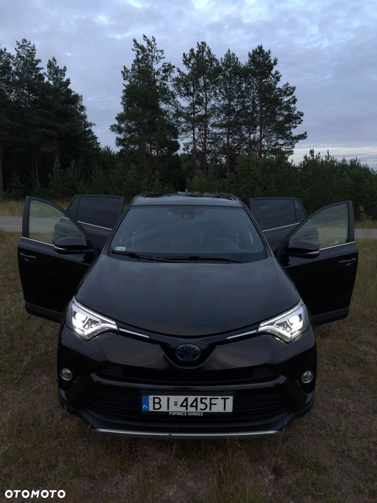 Toyota RAV4 - 26