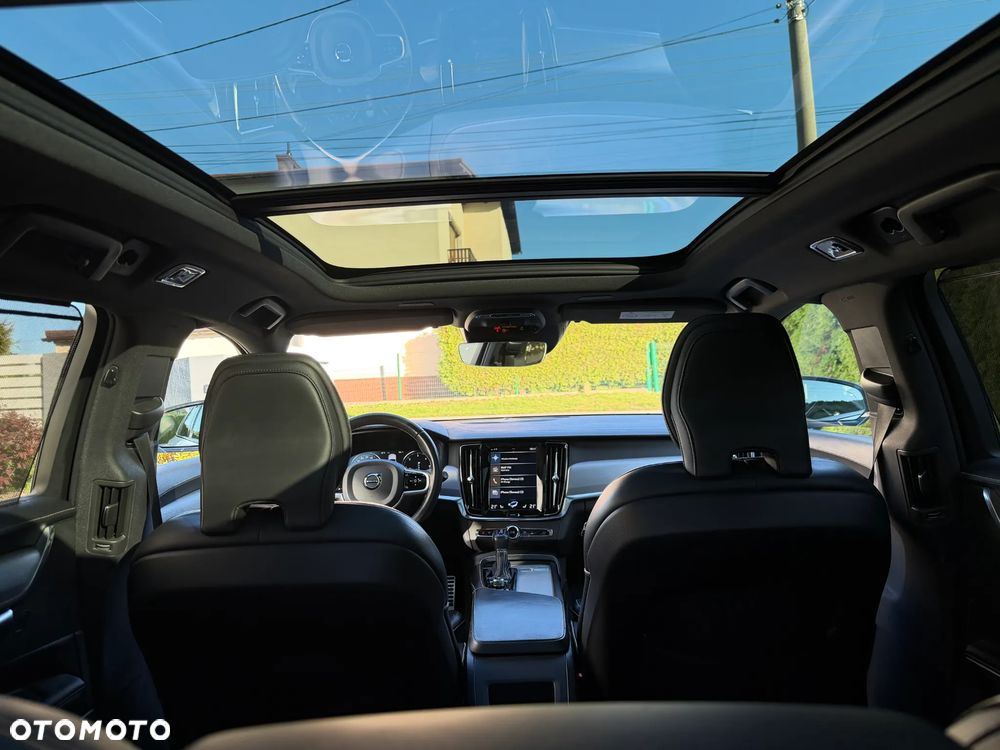 Volvo V90 - 19