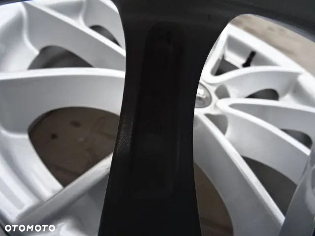 5x120 7.5Jx17 ET32 BMW INSIGNIA MINI VW T5/T6 - 11
