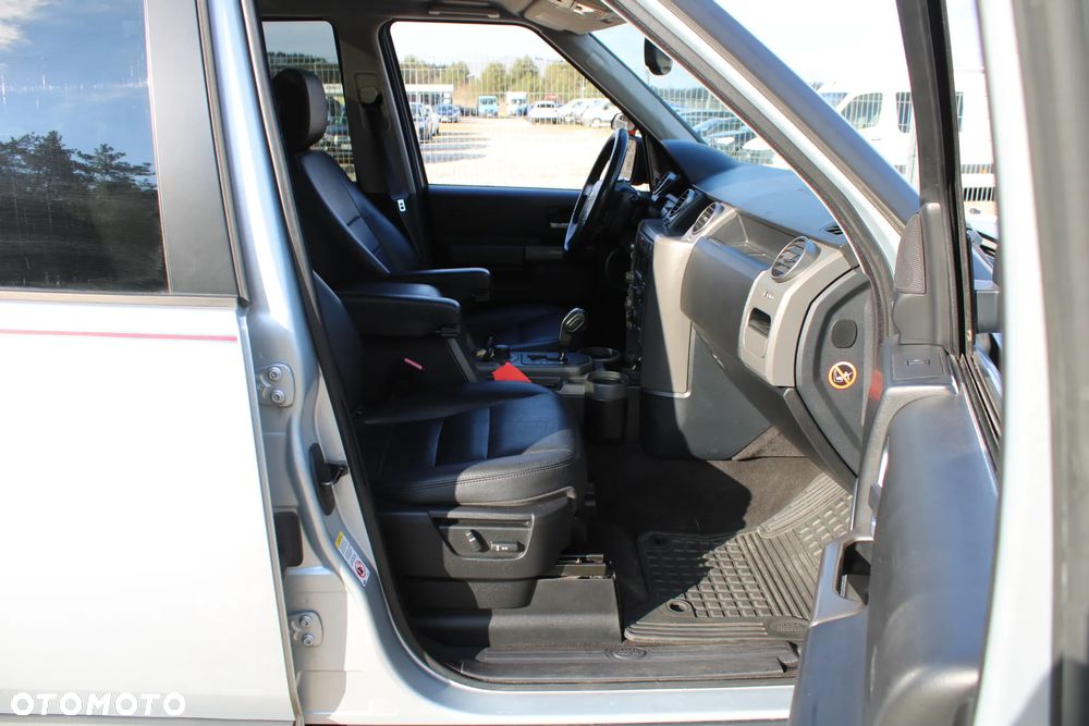 Land Rover Discovery 4.4 V8 HSE - 26