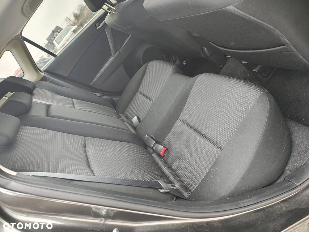 Mazda 3 - 8