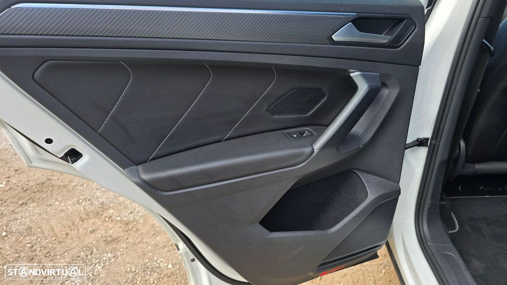 VW Tiguan 1.4 TSI eHybrid R-Line DSG - 49