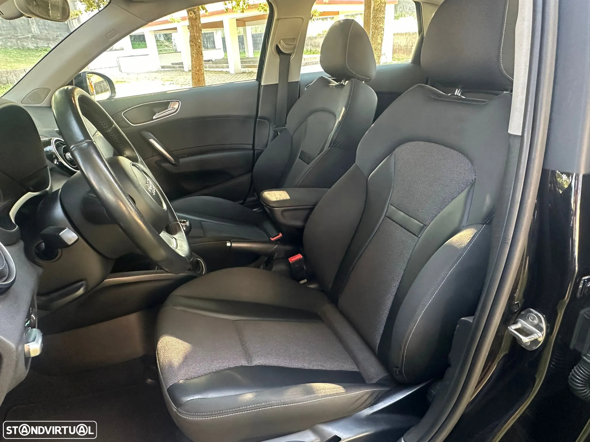 Audi A1 Sportback 1.6 TDI Sport - 11
