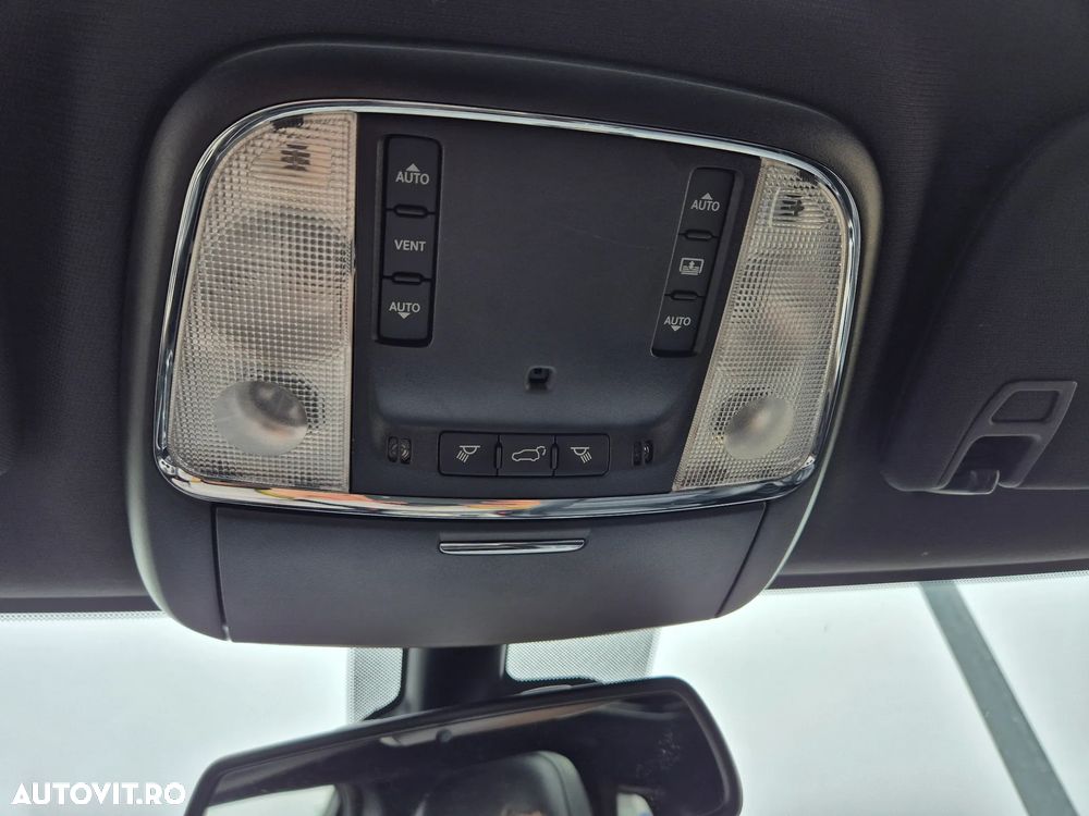 Jeep Grand Cherokee 3.0 TD AT Overland - 26