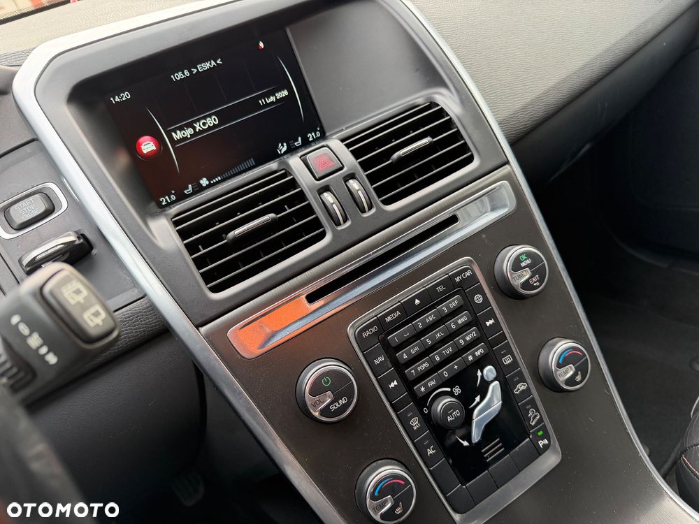 Volvo XC 60 D5 AWD Summum - 25