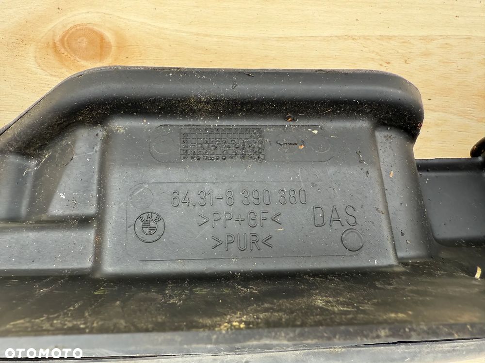 KANAŁ PODSZYBIE WLOT POWIETRZA BMW E38 KLAPKI NAGRZEWNICY NAWIEWÓW 8390380 - 5
