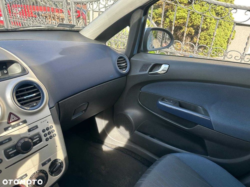 Opel Corsa 2006 photo 4