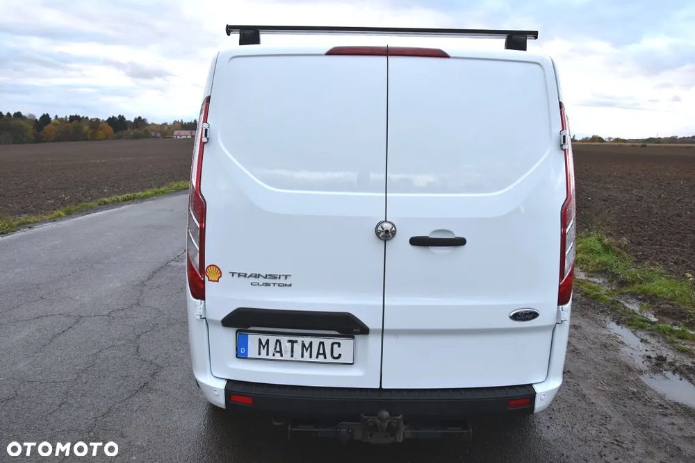 Ford TRANSIT CUSTOM 300 L2H1 - 10