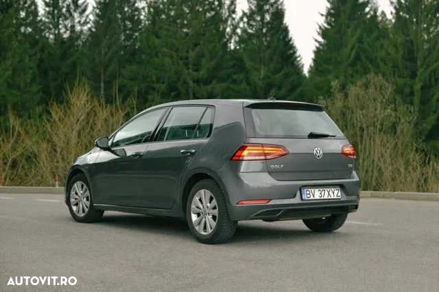 Volkswagen Golf 1.0 TSI Trendline - 6