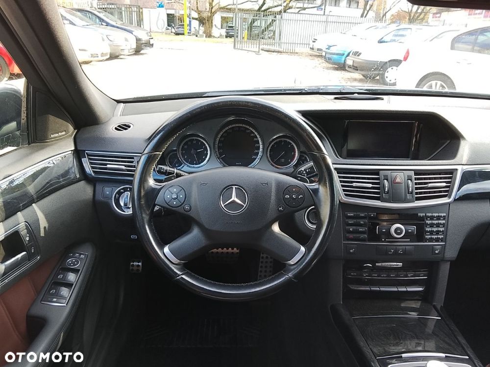 Mercedes-Benz Klasa E - 6