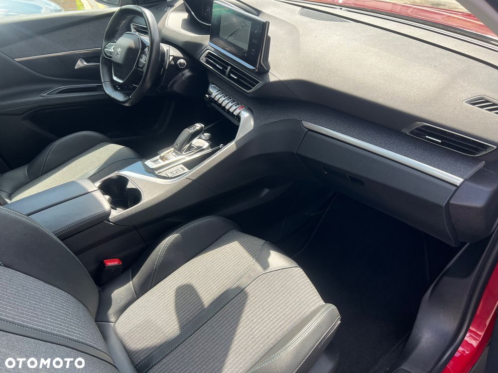 Peugeot 3008 1.2 PureTech Allure S&S EAT8 - 25