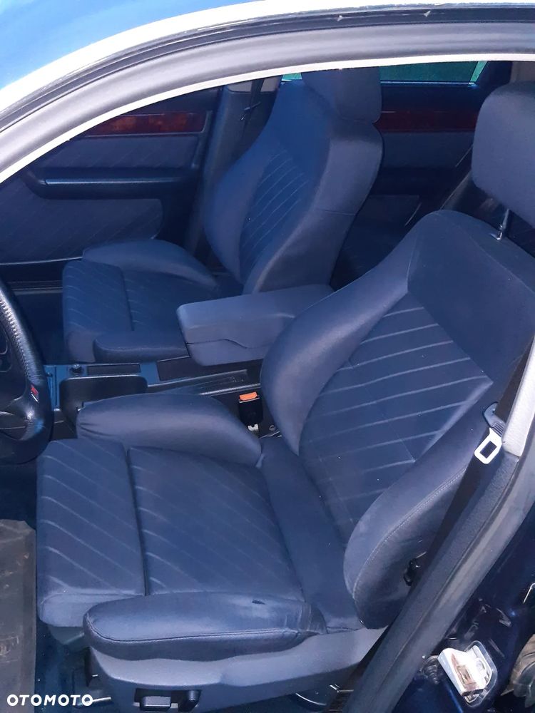 Audi A6 Avant 2.8 E Quattro - 5