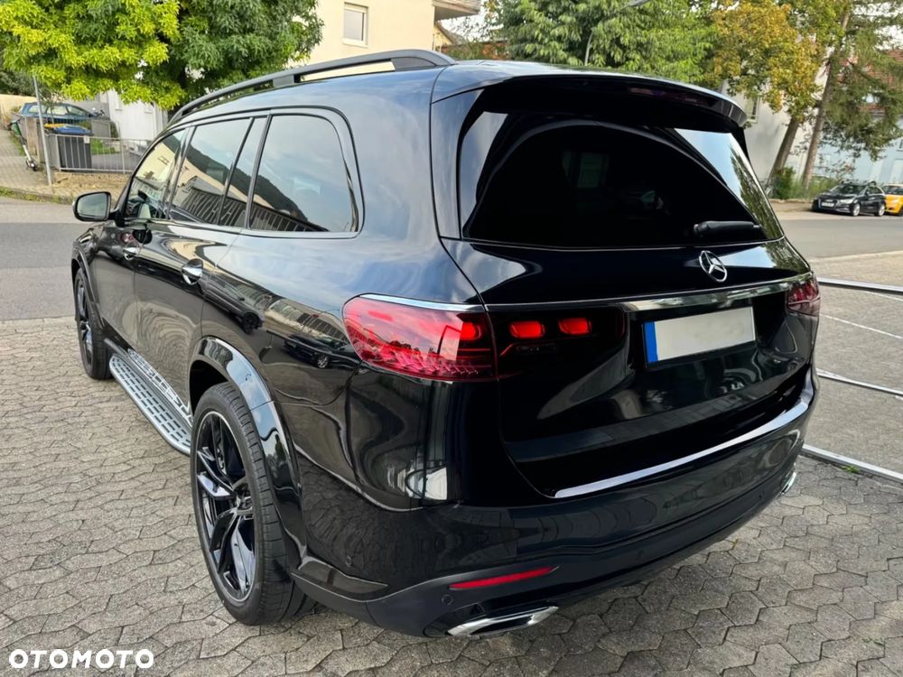 Mercedes-Benz GLS 350 d 4Matic 9G-TRONIC AMG Line Advanced Plus - 4