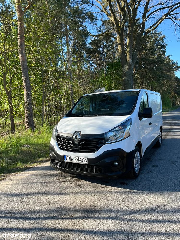 Renault TRAFIC - 1