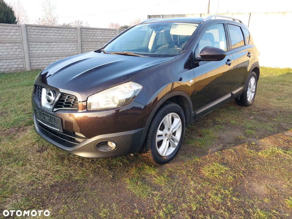 Nissan Qashqai - 1