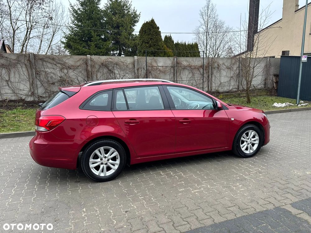 Chevrolet Cruze - 15