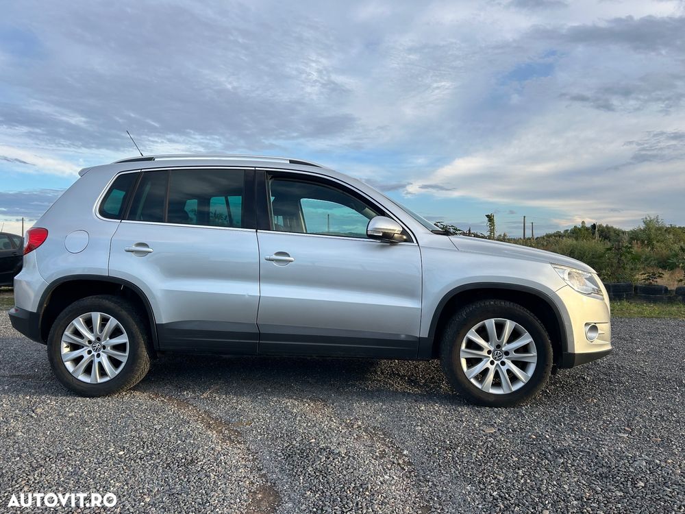 Volkswagen Tiguan - 24
