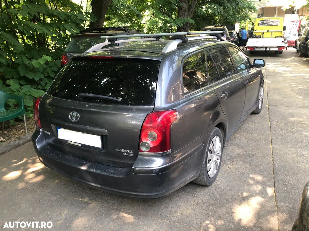Dezmembrez Toyota Avensis T25 facelift break gri 2006 2.2 diese D4D - 6